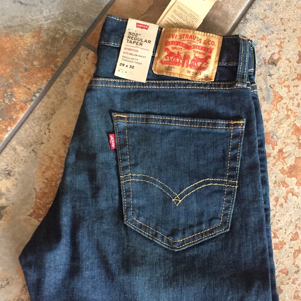 NWT Levi’s 502 29x32 🔥
